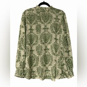 Green & Cream Patterned Long Sleeve Blouse